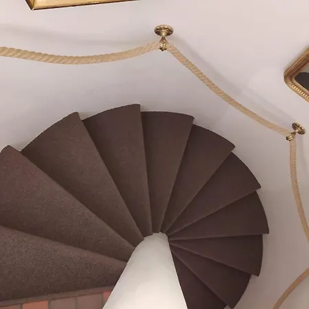 Chesa Sonnenuhr Apartmán Madulain