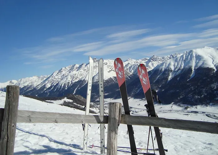 Chesa Sonnenuhr * Madulain