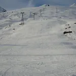 Chesa Sonnenuhr Madulain