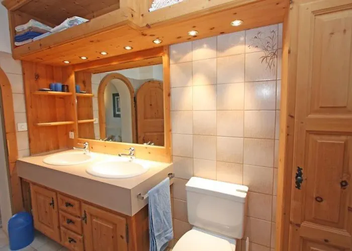 Chesa Sonnenuhr Madulain