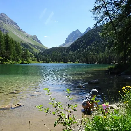 Chesa Sonnenuhr