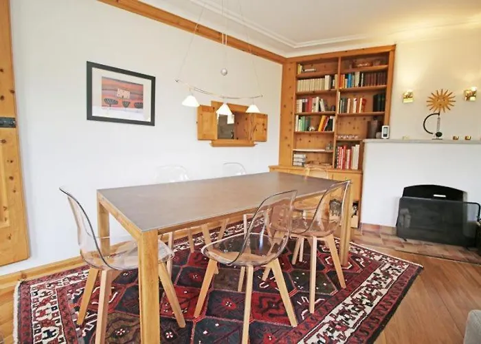 Chesa Sonnenuhr Apartamento